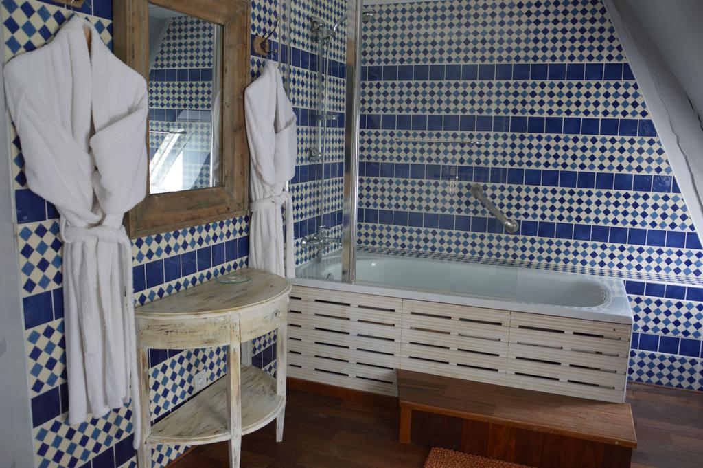 Bed and Breakfast La Grange Des Marettes Cléres Esterno foto