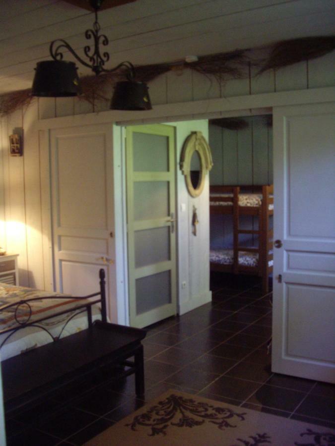 Bed and Breakfast La Grange Des Marettes Cléres Esterno foto